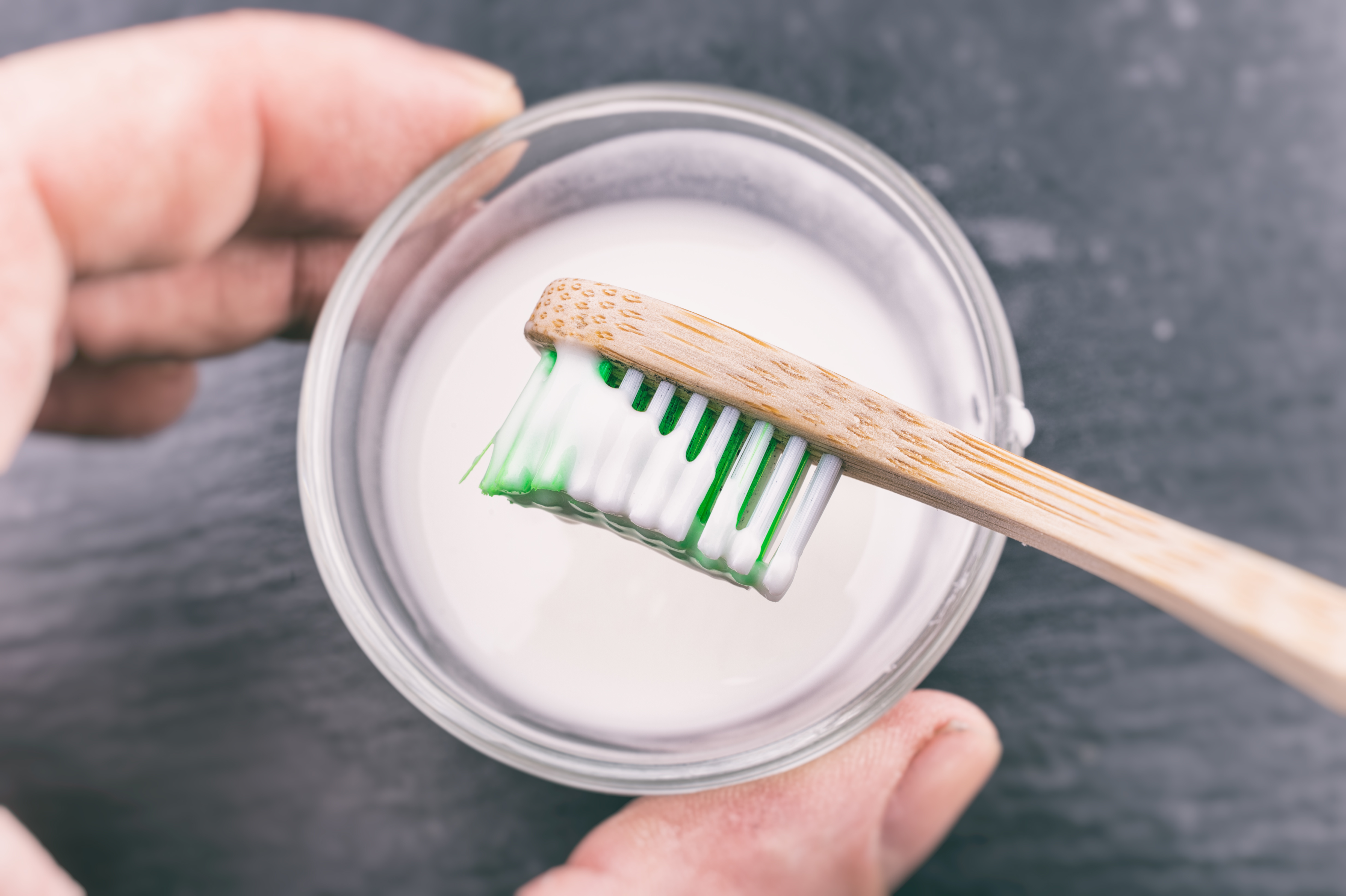 Whitening Your Teeth with Baking Soda, is it Really a Good Idea?